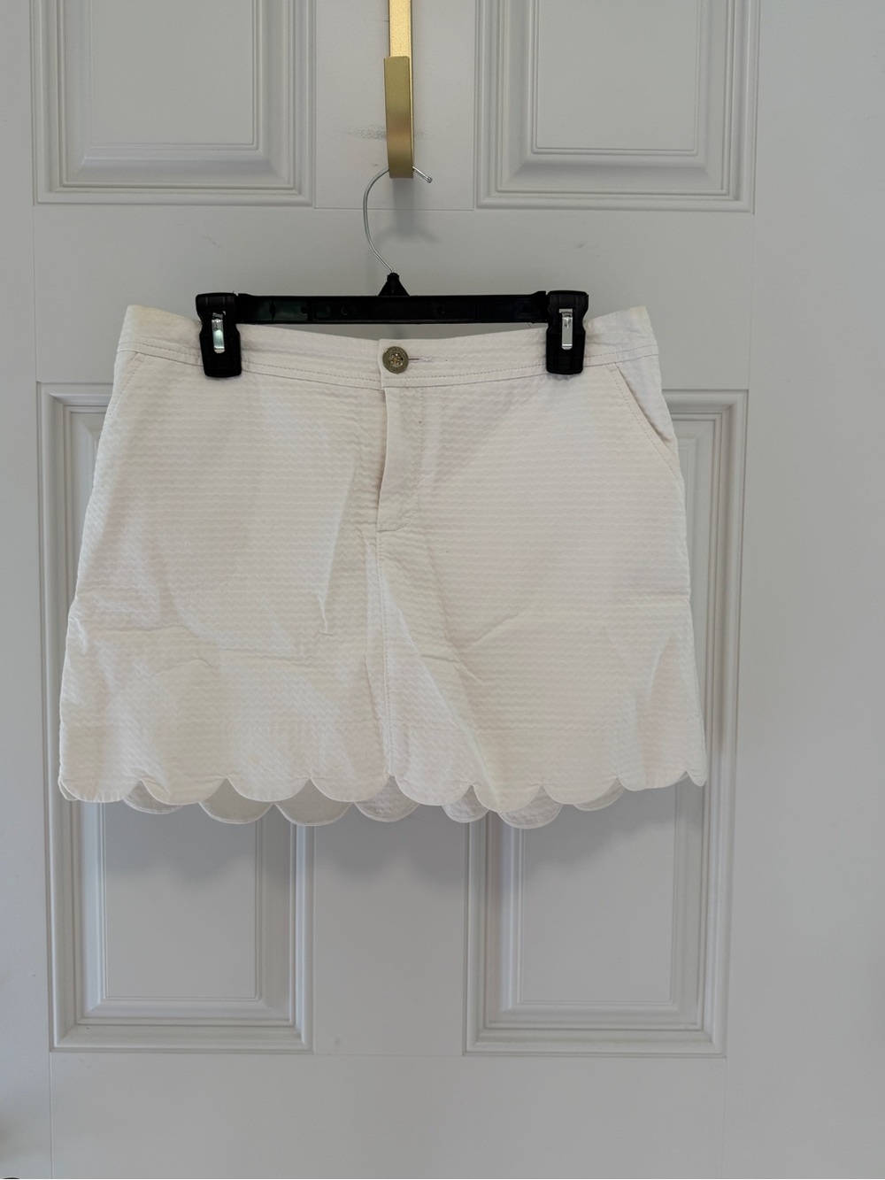 Lilly Pulitzer White Scalloped Hem Skirt